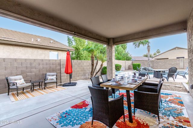 2691 E HULET Drive, Chandler, AZ 85225