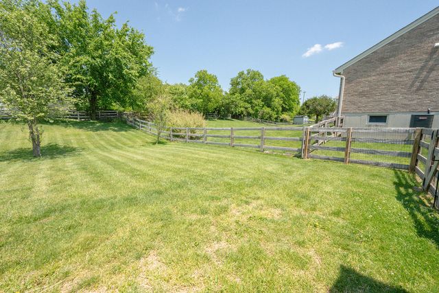 10562 Williamswoods Drive, Independence, KY 41051
