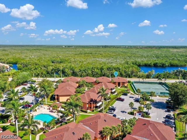1512 Mainsail DR 10, Naples, FL 34114