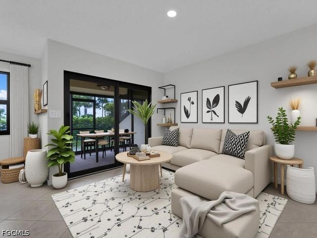 1512 Mainsail DR 10, Naples, FL 34114