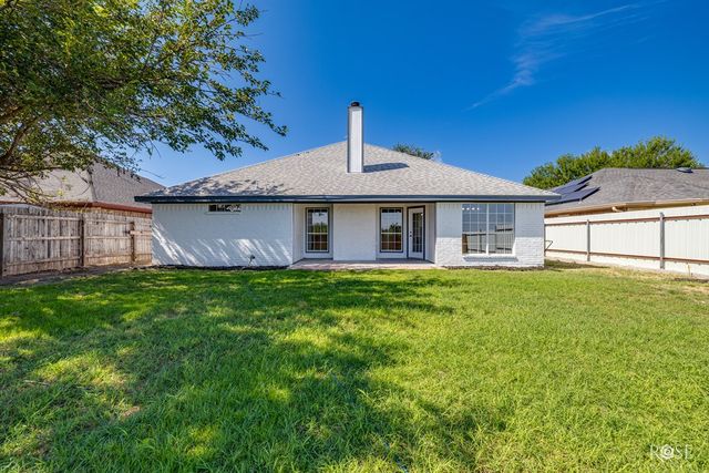 1614 Lake Shore Blvd, San Angelo, TX 76904