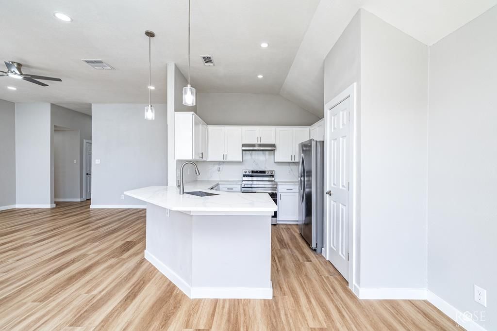 1614 Lake Shore Blvd, San Angelo, TX 76904