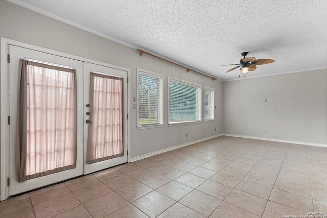 6414 Maverick Oak, San Antonio, TX 78240