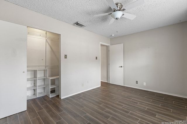 6414 Maverick Oak, San Antonio, TX 78240