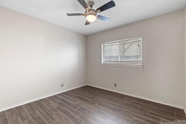 6414 Maverick Oak, San Antonio, TX 78240