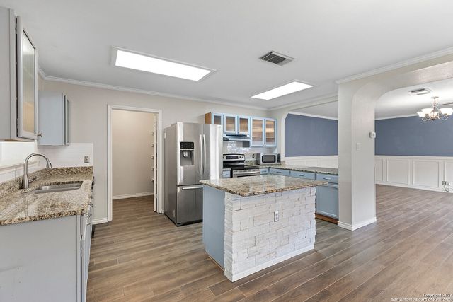 6414 Maverick Oak, San Antonio, TX 78240