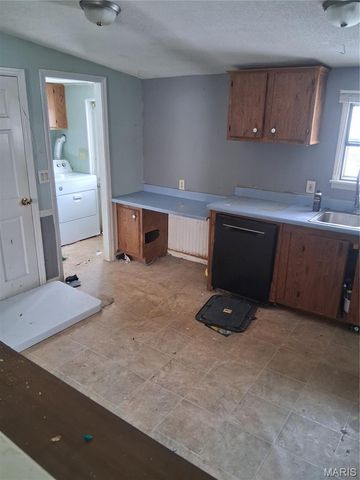 4671 Chinkapin Lane, High Ridge, MO 63049
