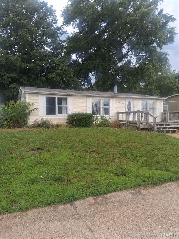 4671 Chinkapin Lane, High Ridge, MO 63049