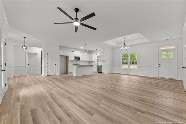 395 Zeppelin Lane, Raeford, NC 28376