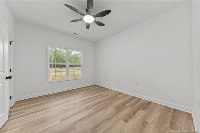395 Zeppelin Lane, Raeford, NC 28376