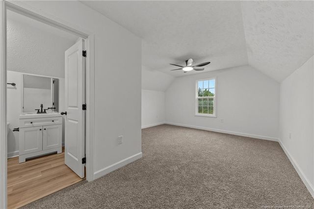 395 Zeppelin Lane, Raeford, NC 28376
