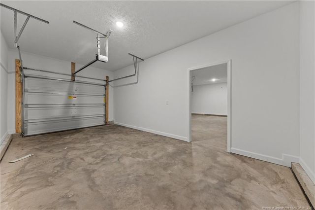 395 Zeppelin Lane, Raeford, NC 28376