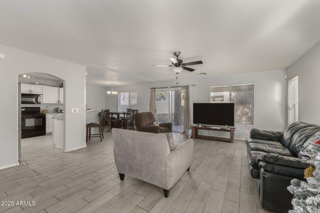 1278 E STIRRUP Lane, San Tan Valley, AZ 85143