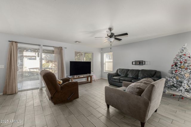 1278 E STIRRUP Lane, San Tan Valley, AZ 85143