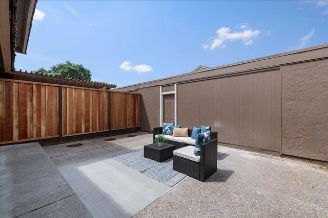 4740 Clear River Court, San Jose, CA 95136