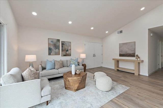 4740 Clear River Court, San Jose, CA 95136