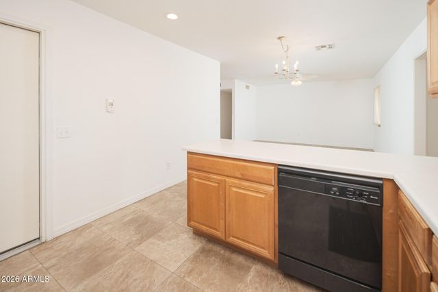 8955 W MEADOWBROOK Avenue, Phoenix, AZ 85037