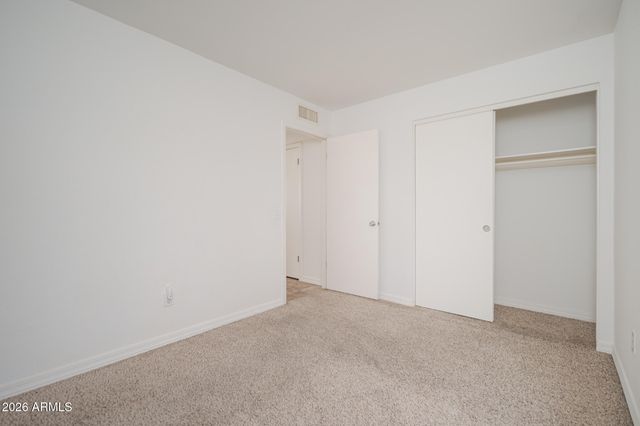 8955 W MEADOWBROOK Avenue, Phoenix, AZ 85037