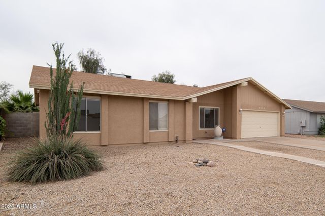 8955 W MEADOWBROOK Avenue, Phoenix, AZ 85037