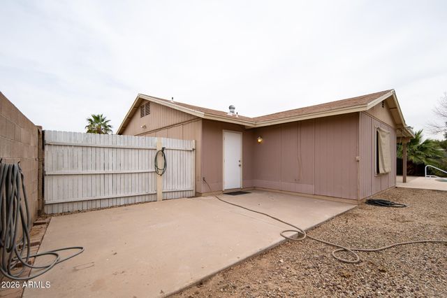 8955 W MEADOWBROOK Avenue, Phoenix, AZ 85037
