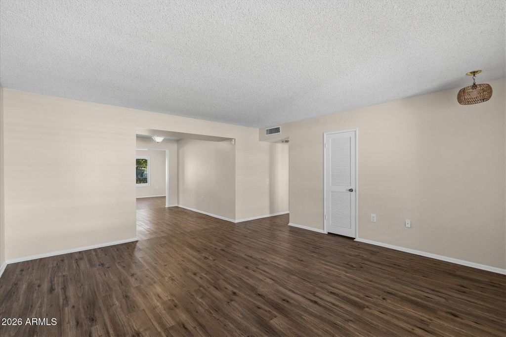 9533 W SHASTA Drive, Sun City, AZ 85351 — photo 4