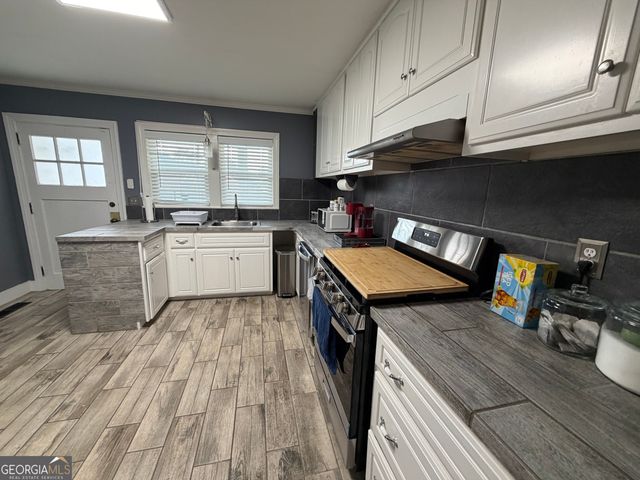 225 Gordon Street, Thomson, GA 30824