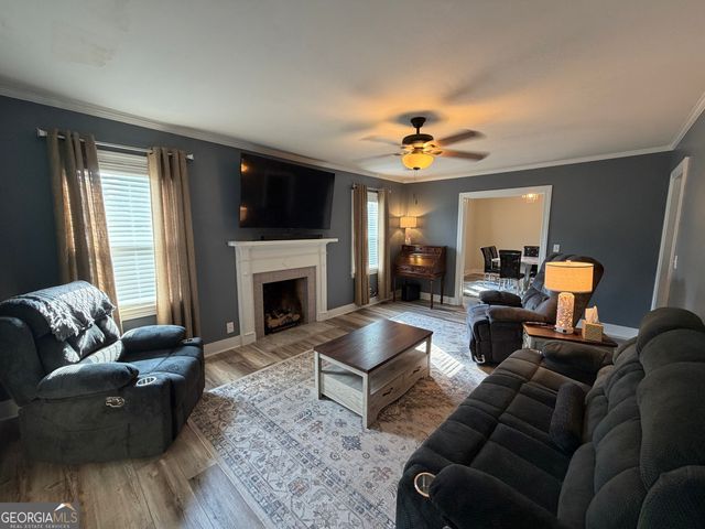 225 Gordon Street, Thomson, GA 30824