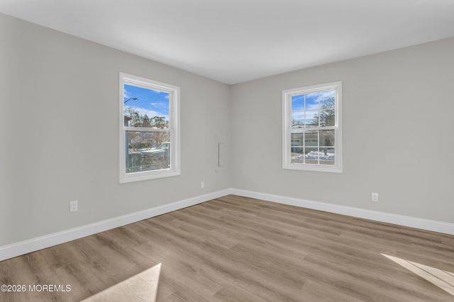 213 Hamilton Drive, Toms River, NJ 08753