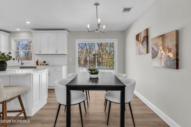 213 Hamilton Drive, Toms River, NJ 08753