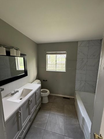 703 W Front, Heber Springs, AR 72543