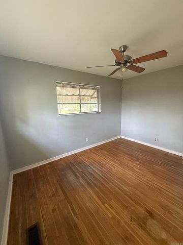 703 W Front, Heber Springs, AR 72543