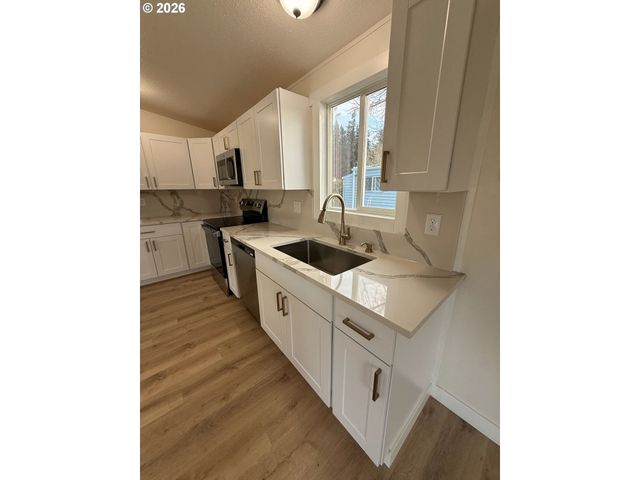 21201 Ne 58TH St, Vancouver, WA 98682