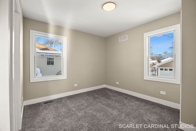 213 S Yale Avenue, Villa Park, IL 60181