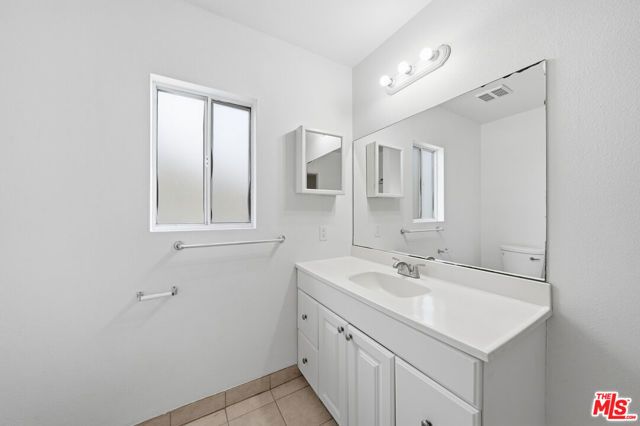 1224 Crenshaw Boulevard, Los Angeles, CA 90019