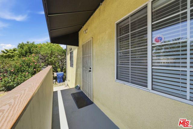 1224 Crenshaw Boulevard, Los Angeles, CA 90019