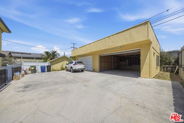 1224 Crenshaw Boulevard, Los Angeles, CA 90019