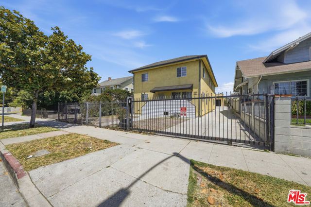 1224 Crenshaw Boulevard, Los Angeles, CA 90019