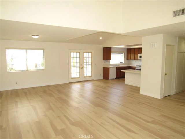 1099 W Ontario, Corona, CA 92882