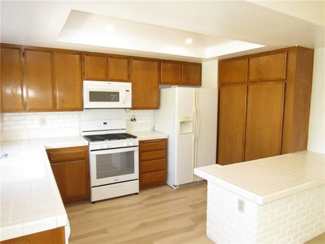 1099 W Ontario, Corona, CA 92882