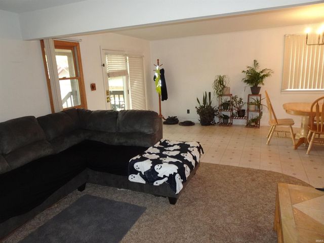 8170 N Tippecanoe Drive, Walkerton, IN 46574