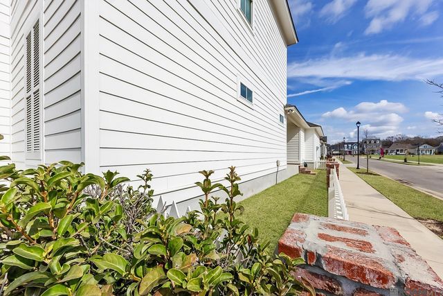 14241 Spalding Way, Baton Rouge, LA 70817