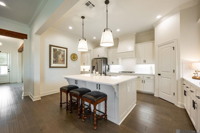 14241 Spalding Way, Baton Rouge, LA 70817