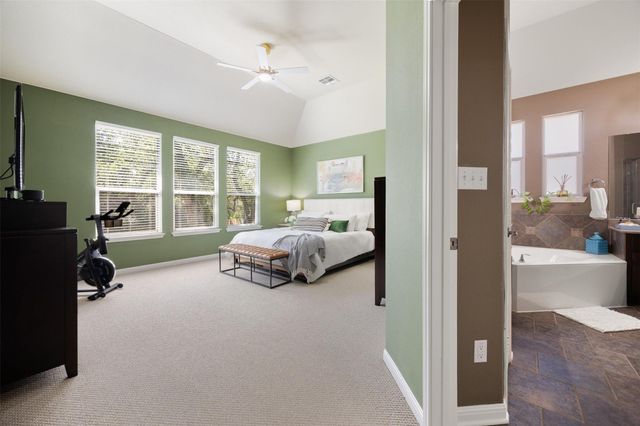 311 Grafton LN, Austin, TX 78737