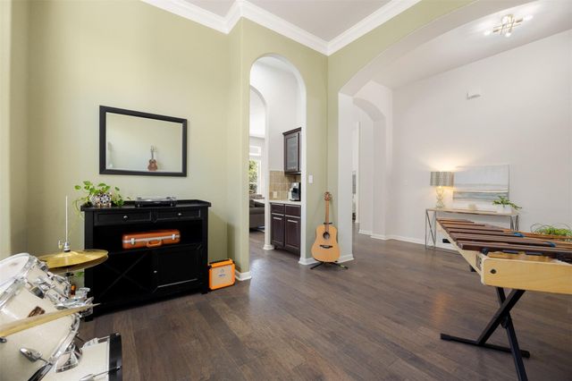 311 Grafton LN, Austin, TX 78737