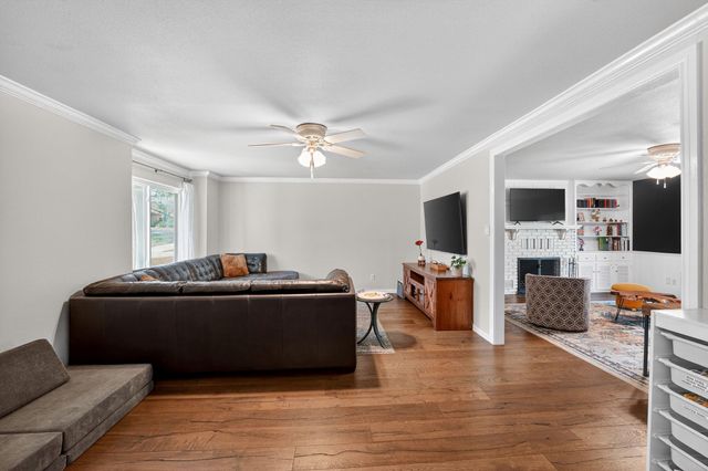 10208 La Costa DR, Austin, TX 78747