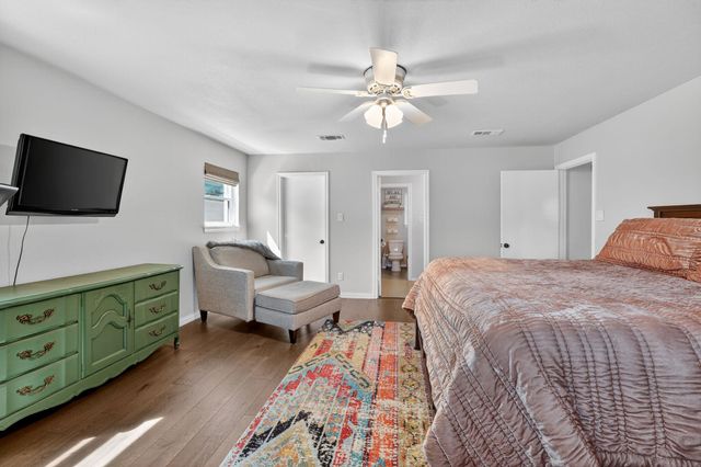 10208 La Costa DR, Austin, TX 78747