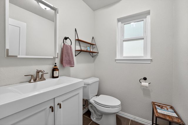 10208 La Costa DR, Austin, TX 78747