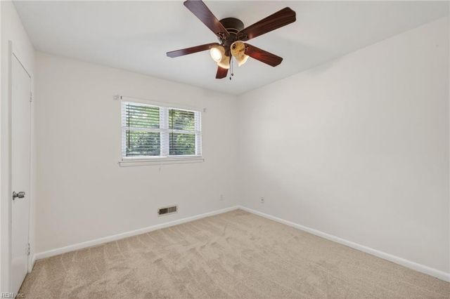 2833 David AVE, Norfolk, VA 23518