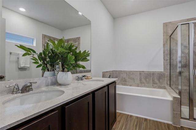 1337 Weatherford LN, Leander, TX 78641