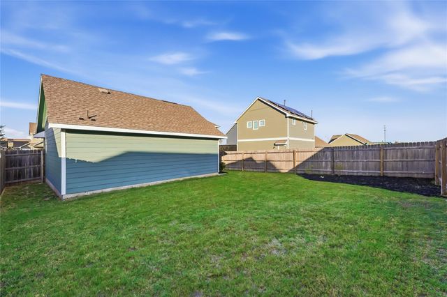 1337 Weatherford LN, Leander, TX 78641